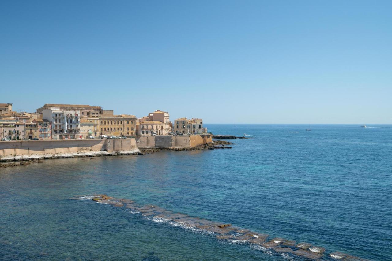 Sea View New Apartment Ortigia Сиракузы Экстерьер фото