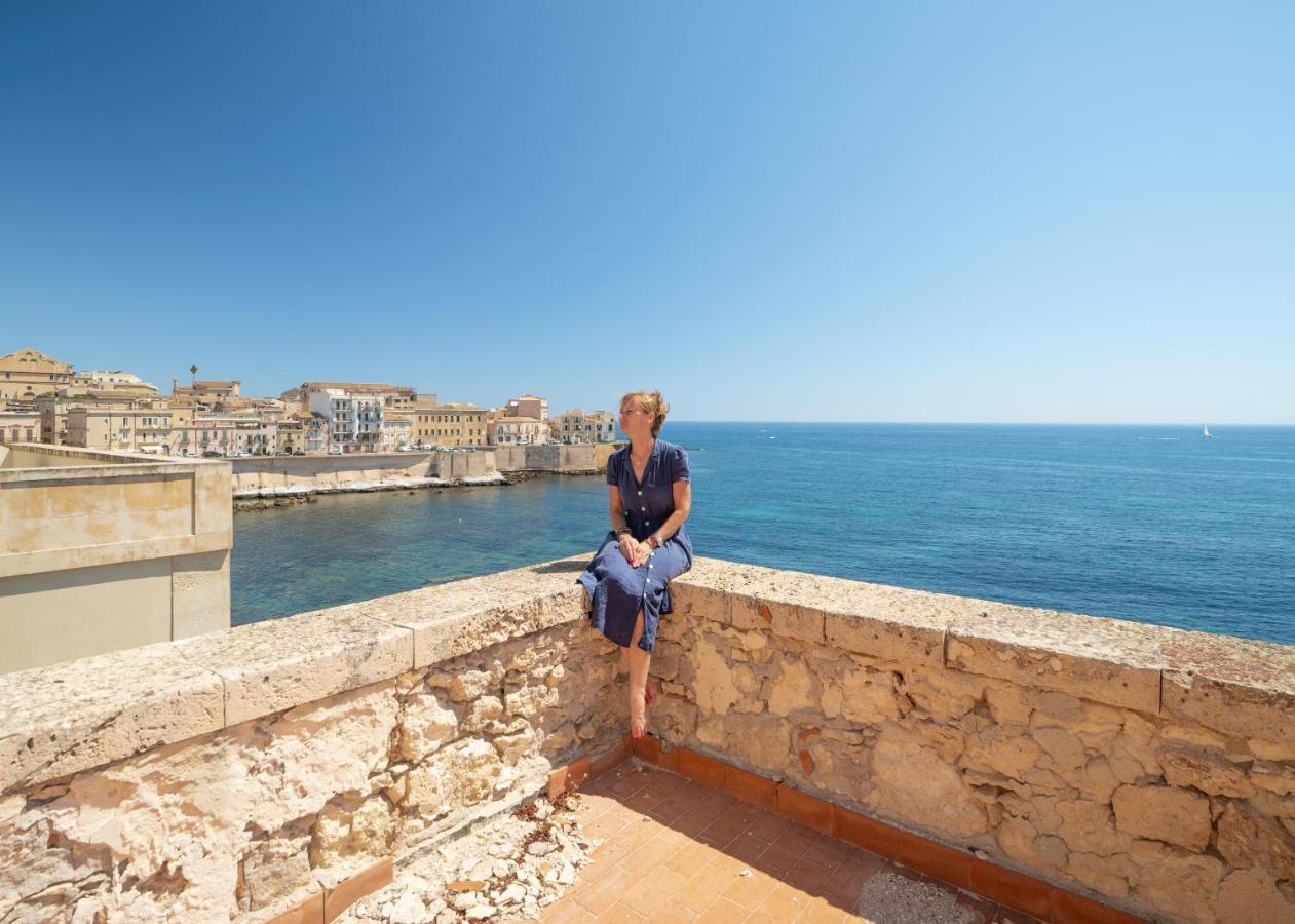 Sea View New Apartment Ortigia Сиракузы Экстерьер фото
